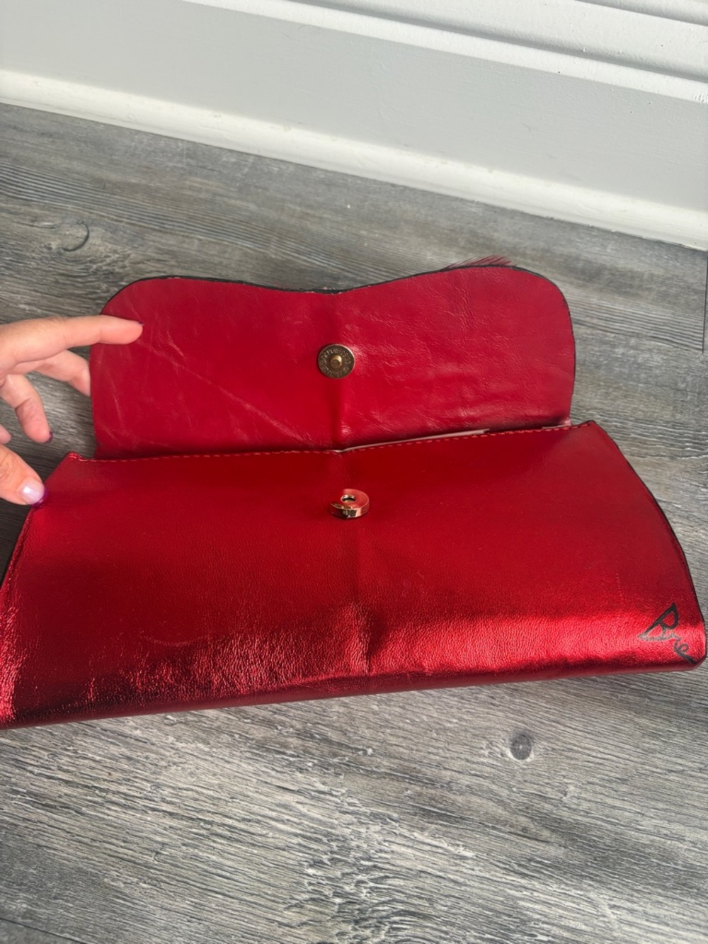 Luxury Handcrafted Metallic Red Leather Clutch - Picture 5 of 13